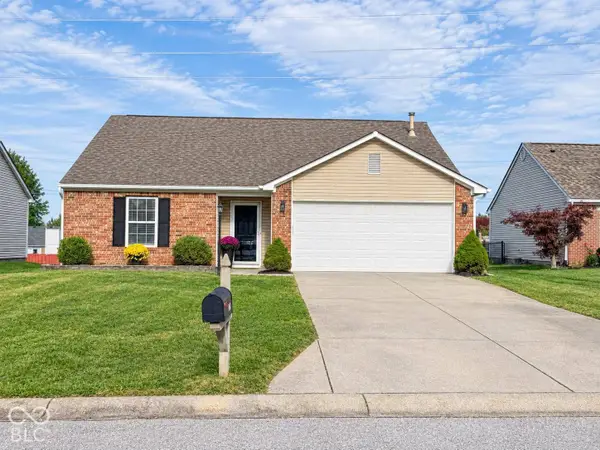 3846 Chancellor Drive, Greenwood, IN 46143