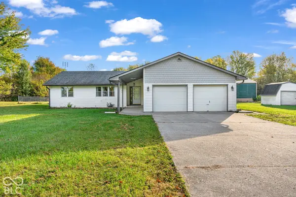 10222 N 850 W, Fairland, IN 46126