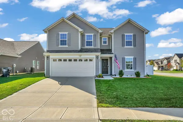 803 Blue Ash Trail, Greenwood, IN 46143