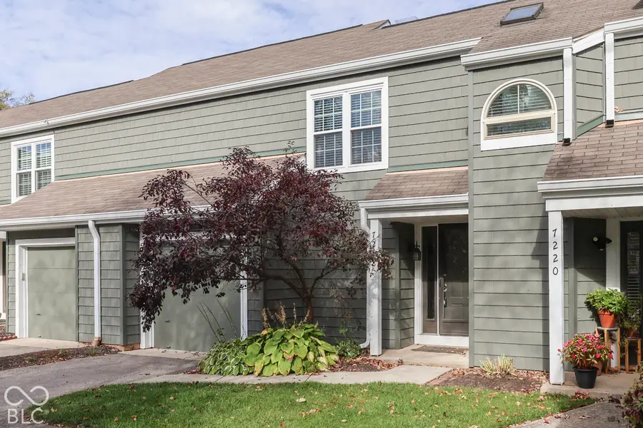 7218 Harbour Isle, Indianapolis, IN 46240 - #3
