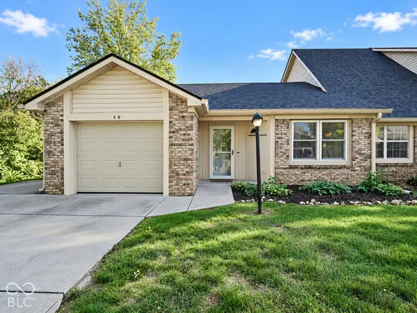 525 Paradise Way E #D, Greenwood, IN 46143