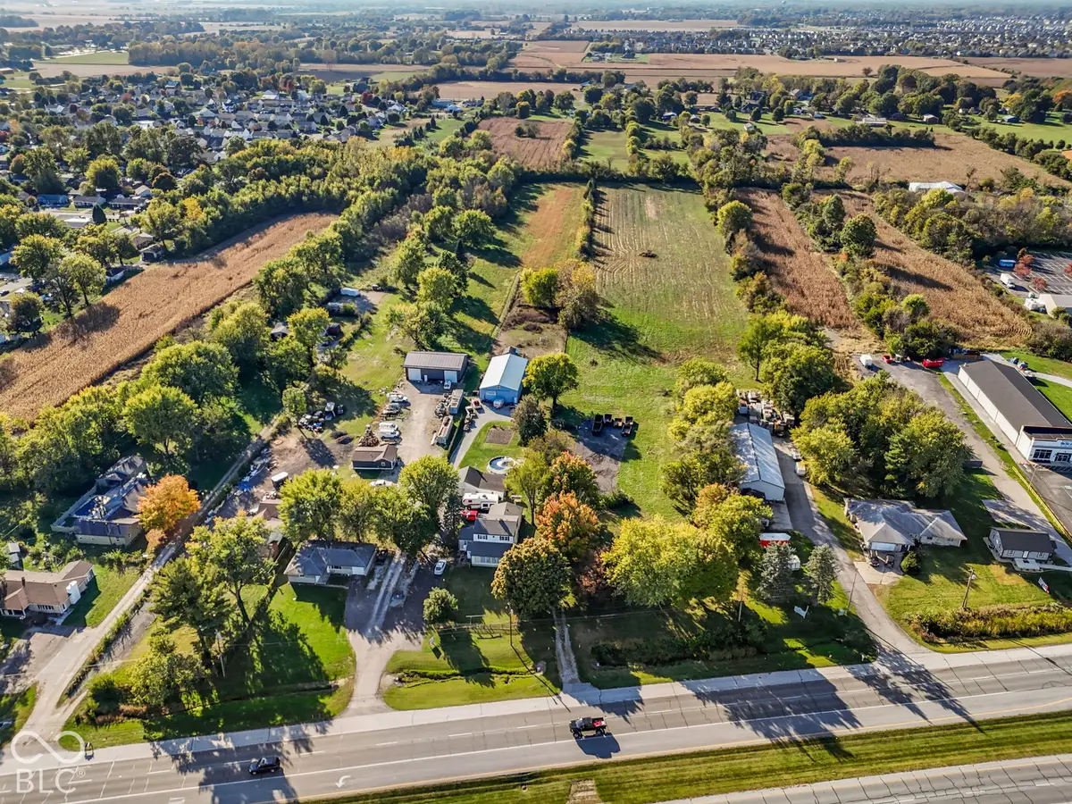 6622 N Us Highway 31 Highway, Whiteland, IN 46184 - #1