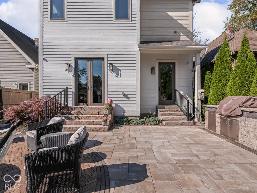 1221 N Beville Avenue, Indianapolis, IN 46201 - #3