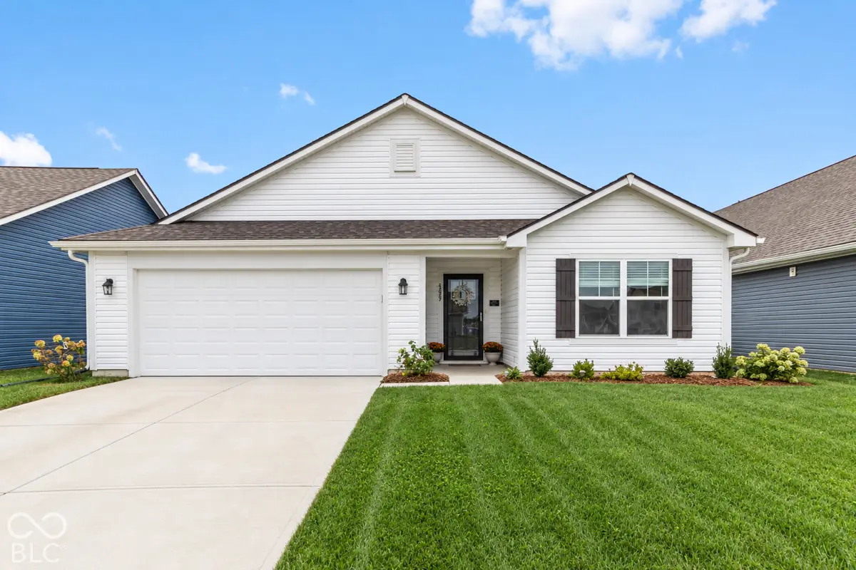 4809 Amber Wood Lane, Indianapolis, IN 46235 - #1