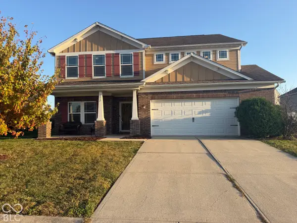 1517 Amberwoods Court, Indianapolis, IN 46239
