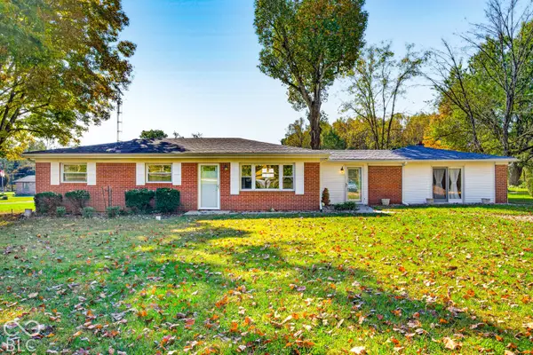 5411 W Ohio Ridge Road, Columbus, IN 47201