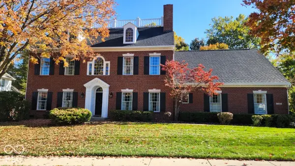 2027 Eagle Trace Drive, Greenwood, IN 46143