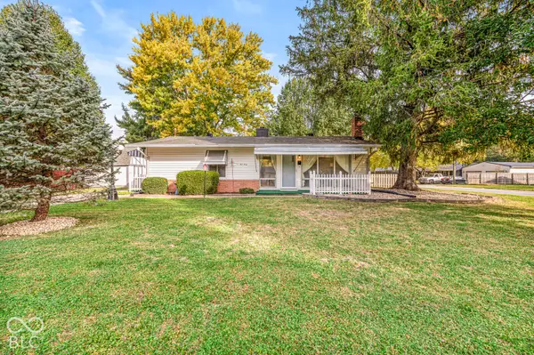 440 Hollybrook Drive, Whiteland, IN 46184
