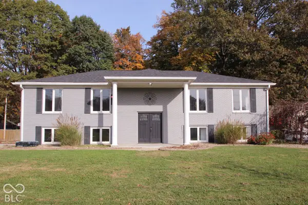272 Canterbury Drive, Avon, IN 46123