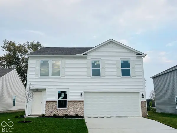 2316 N Liberty Lakes Drive, Greensburg, IN 47240