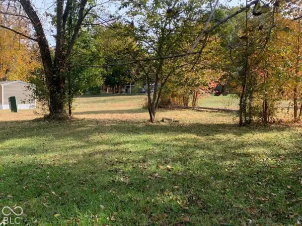 1917 Country Manor, North Vernon, IN 47265