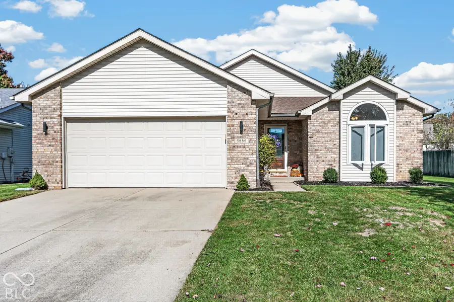 5886 Regency Drive, Columbus, IN 47203 - #3