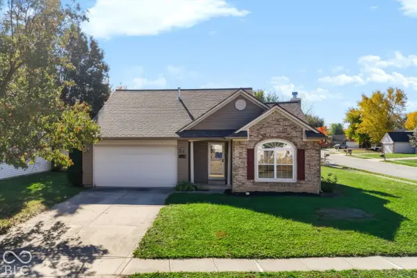10689 Ashview Drive, Fishers, IN 46038