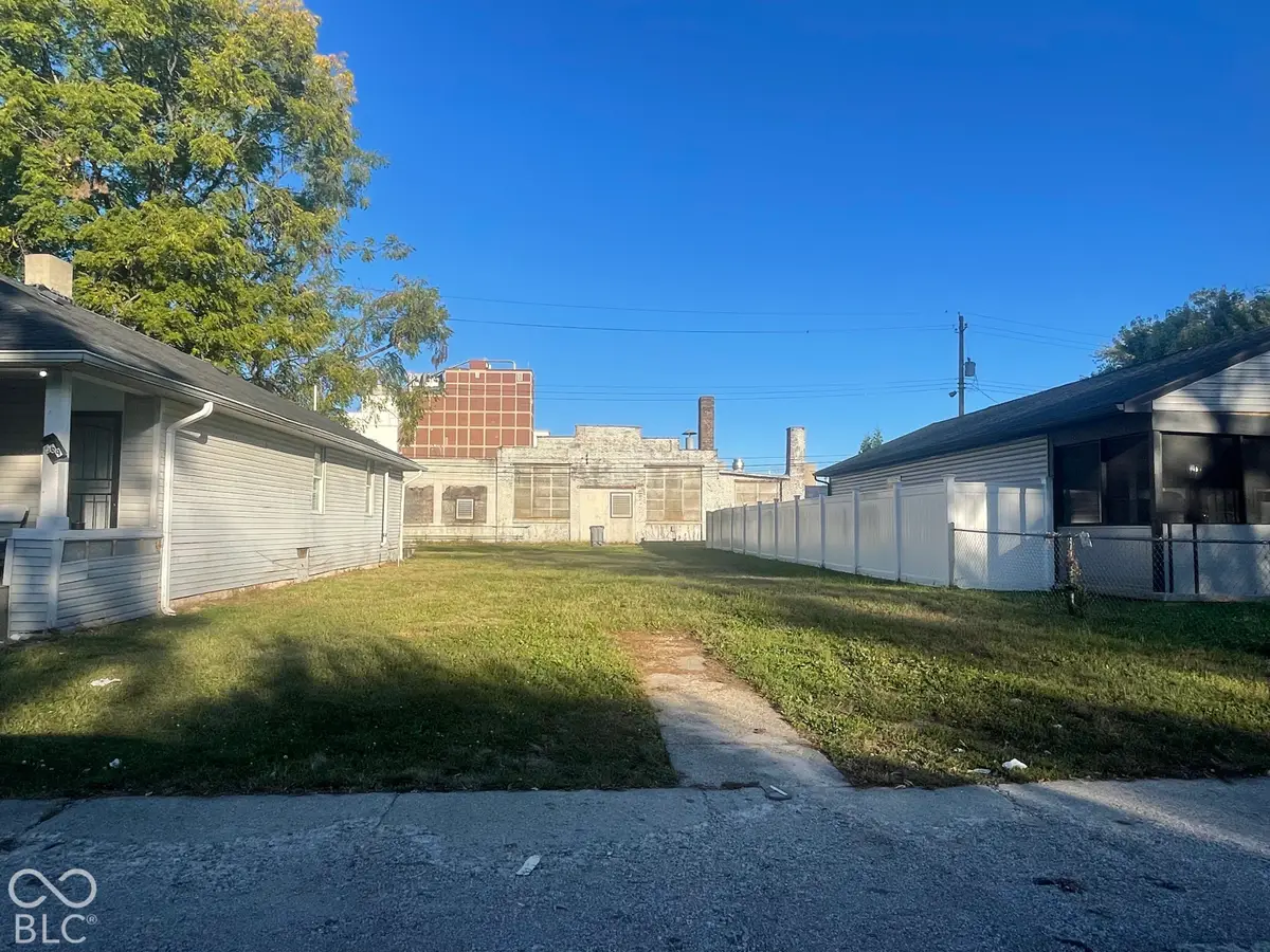 569 Lynn Street, Indianapolis, IN 46222 - #1
