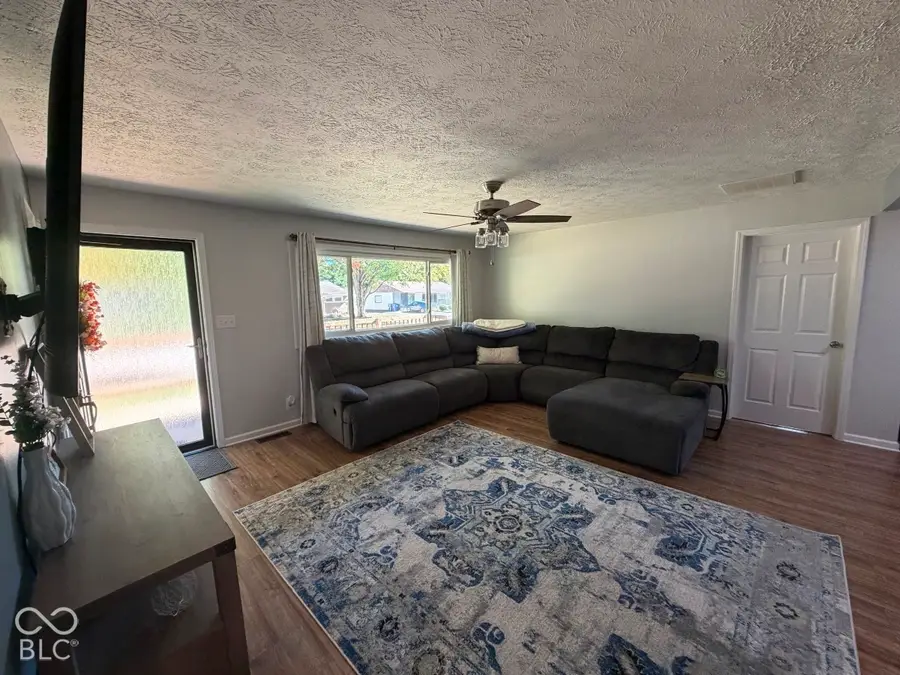 510 S Saratoga Drive, Brownsburg, IN 46112 - #3
