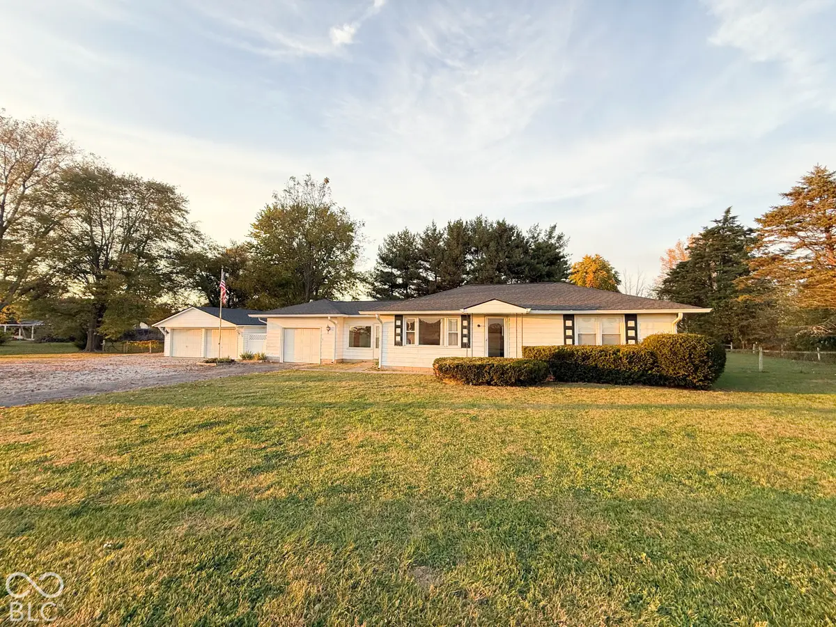304 Deaver, Columbus, IN 47201 - #1