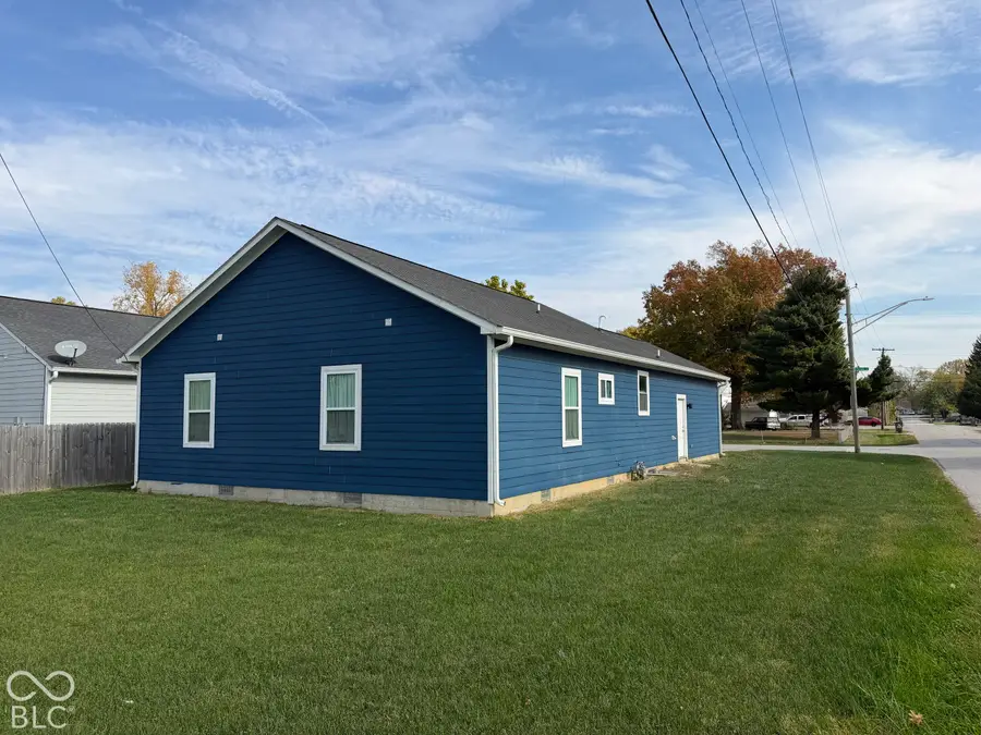 3250 S Tacoma Avenue, Indianapolis, IN 46237 - #3