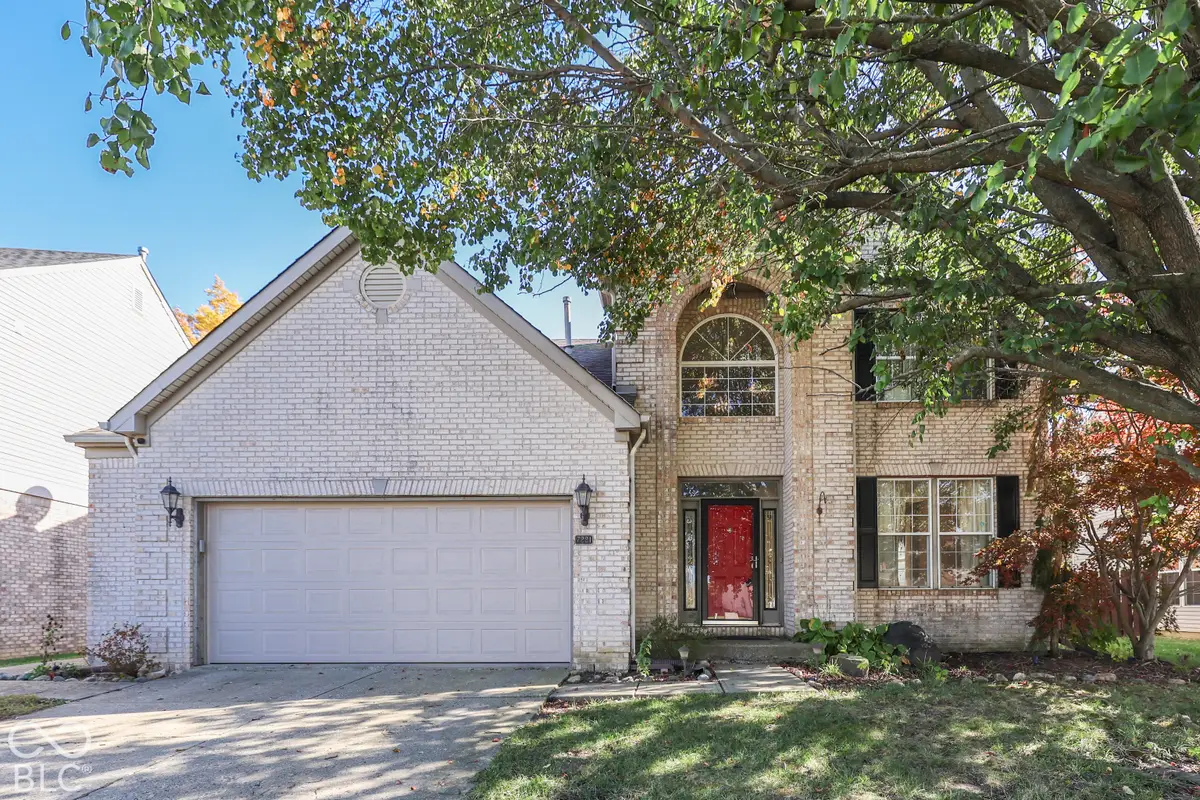 7221 Sycamore Run Drive, Indianapolis, IN 46237 - #1