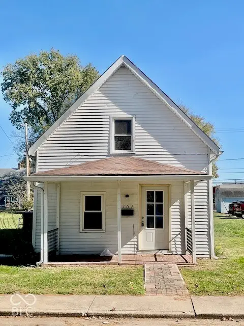 107 N Pleasant Street, Edinburgh, IN 46124