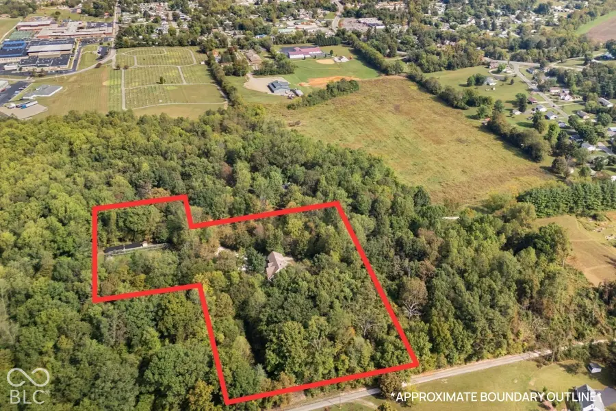 925 W Oakwood Lane, Paoli, IN 47454 - #3
