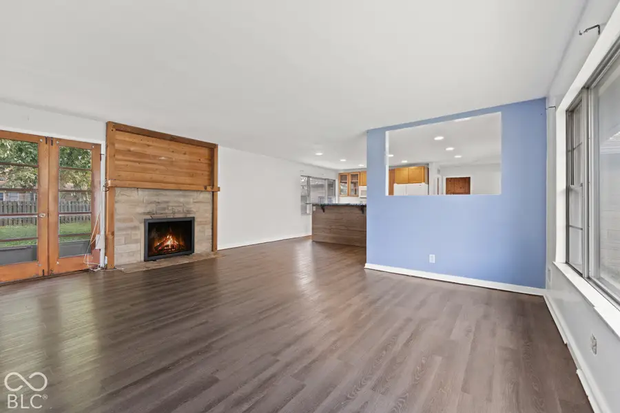2715 S Kenmore Road, Indianapolis, IN 46203 - #2