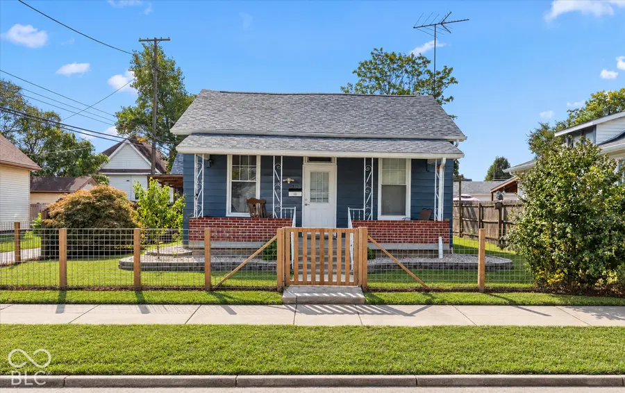 323 E Franklin Street, Shelbyville, IN 46176 - #2