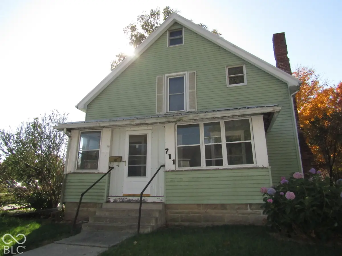 711 Sloan Street, Crawfordsville, IN 47933 - #1
