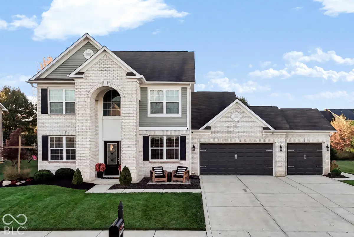 5807 W Commonview Drive, McCordsville, IN 46055 - #1