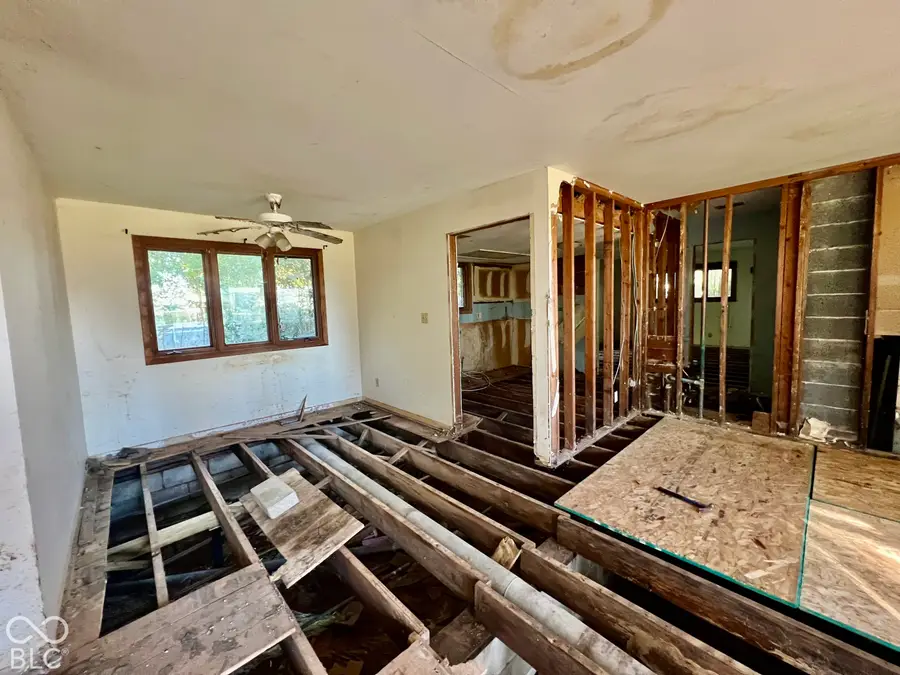 6314 E Highland Court, Columbus, IN 47203 - #2