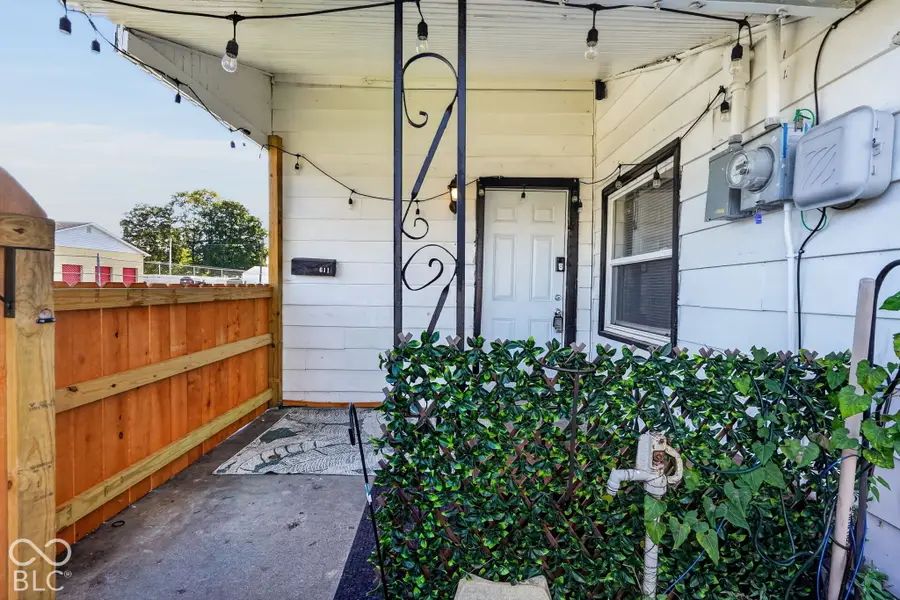 611 Center Street, Shelbyville, IN 46176 - #3