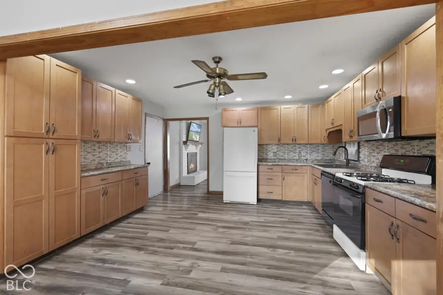 46 Oakden Court, New Whiteland, IN 46184 - #2