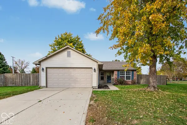 2894 Fieldstone Court, Franklin, IN 46131