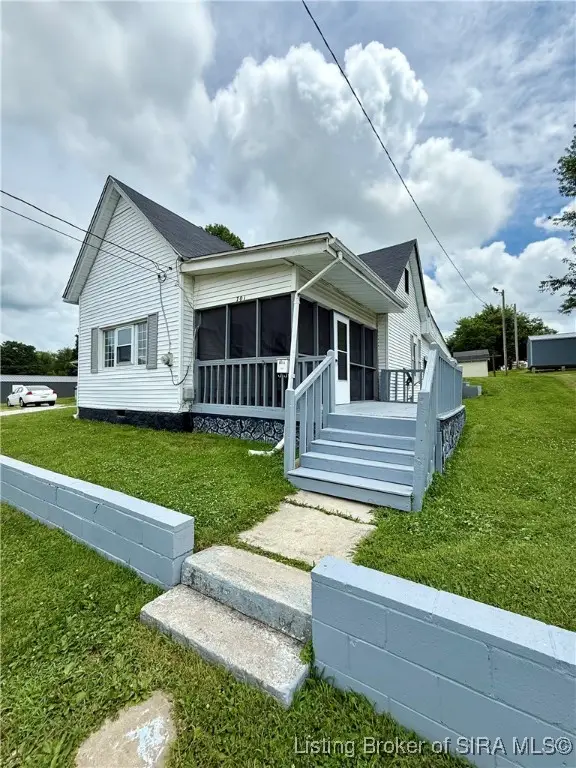 701 N High Street, Salem, IN 47167 - #1