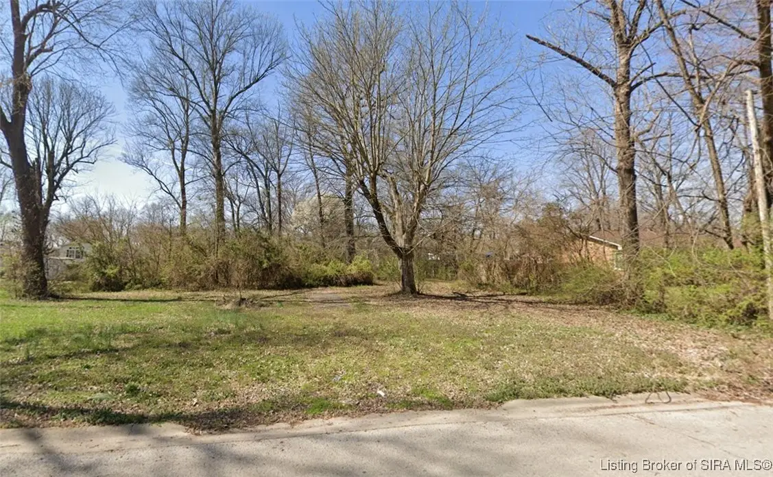 315 Myrtle Street, Jeffersonville, IN 47130 - #1