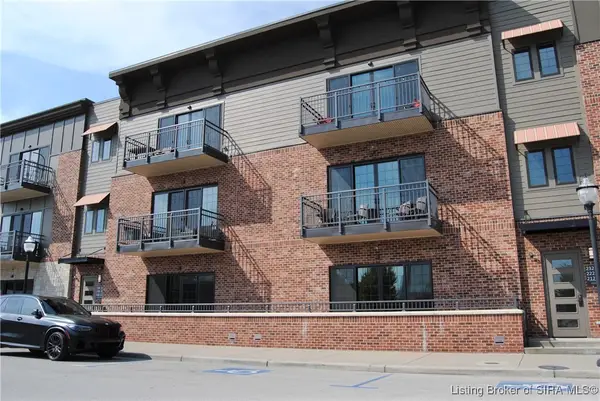 211 Mulberry Street, Jeffersonville, IN 47130