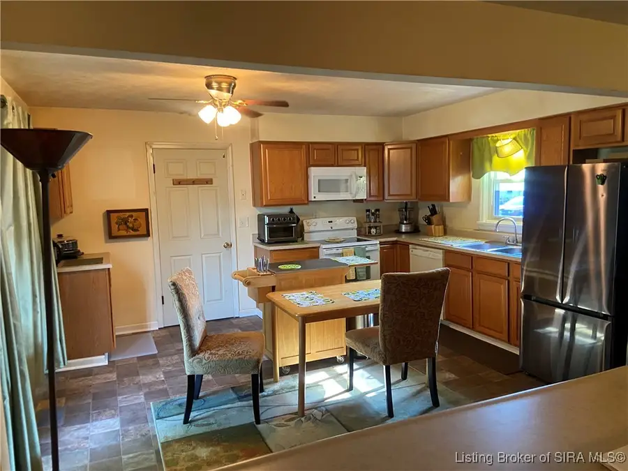 1912 Locust Street, Madison, IN 47250 - #3