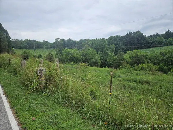 6320 S St Louis Road, Depauw, IN 47115