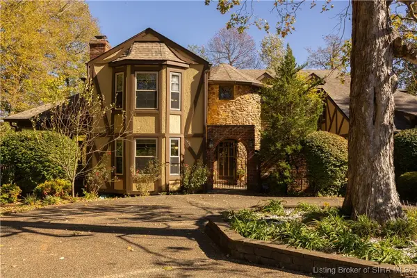 261 Indian Hills Drive Ne, Corydon, IN 47112