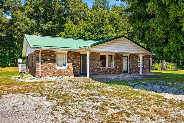 2082 W State Road 54, Bloomfield, IN 47424