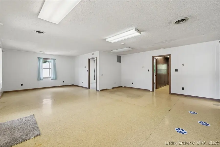 2082 W State Road 54, Bloomfield, IN 47424 - #3