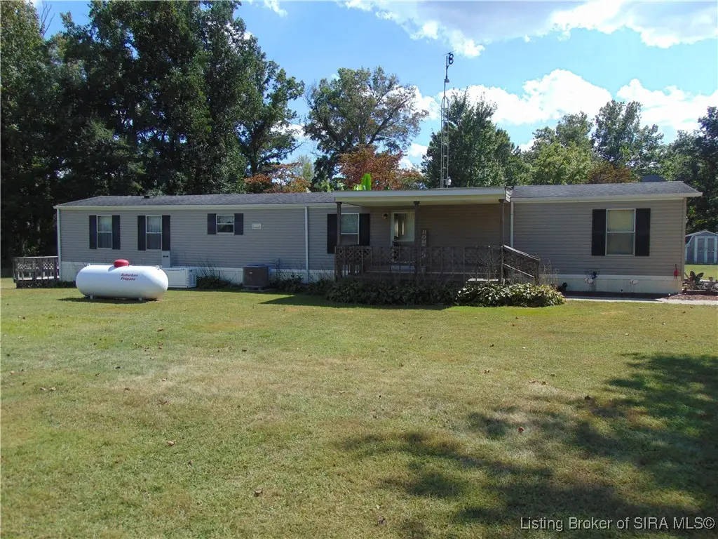 15533 W Blake Road, Deputy, IN 47230 - #1