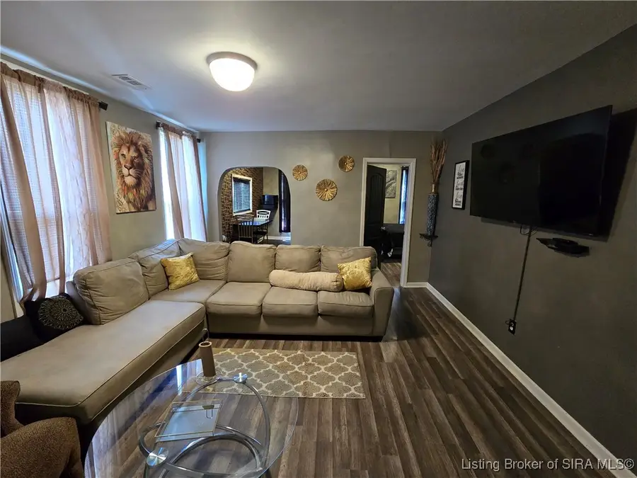 1605 Culbertson Avenue, New Albany, IN 47150 - #2