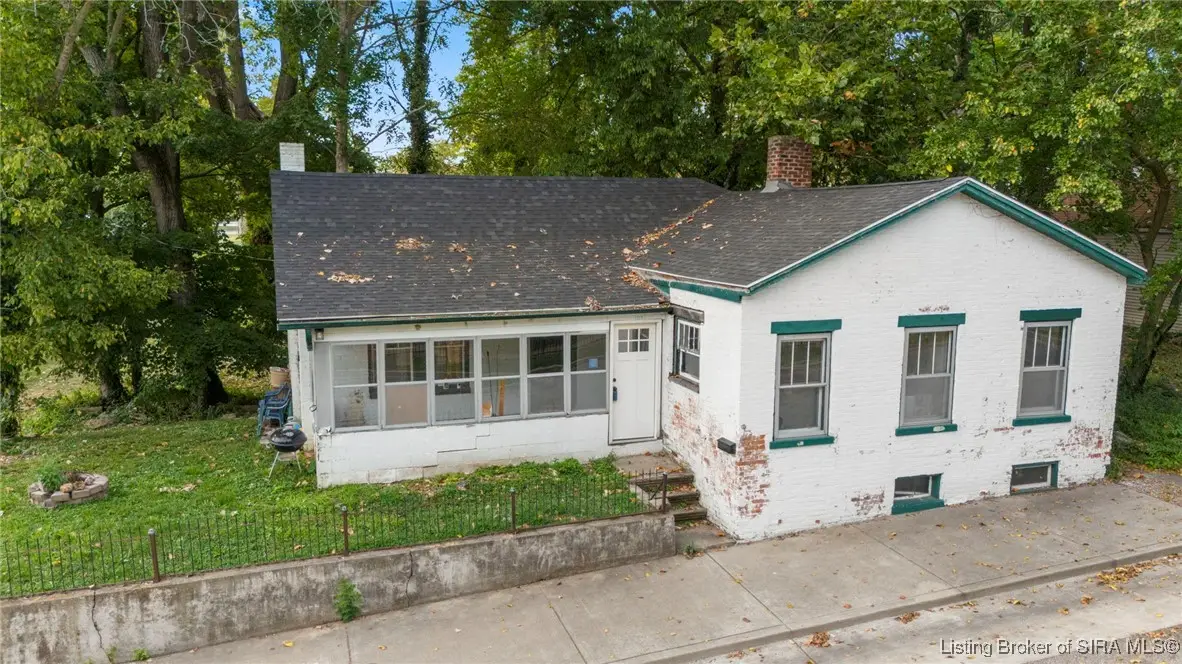 109 Central Avenue, Madison, IN 47250 - #1