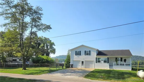 7526 E Riverside Drive, Madison, IN 47250