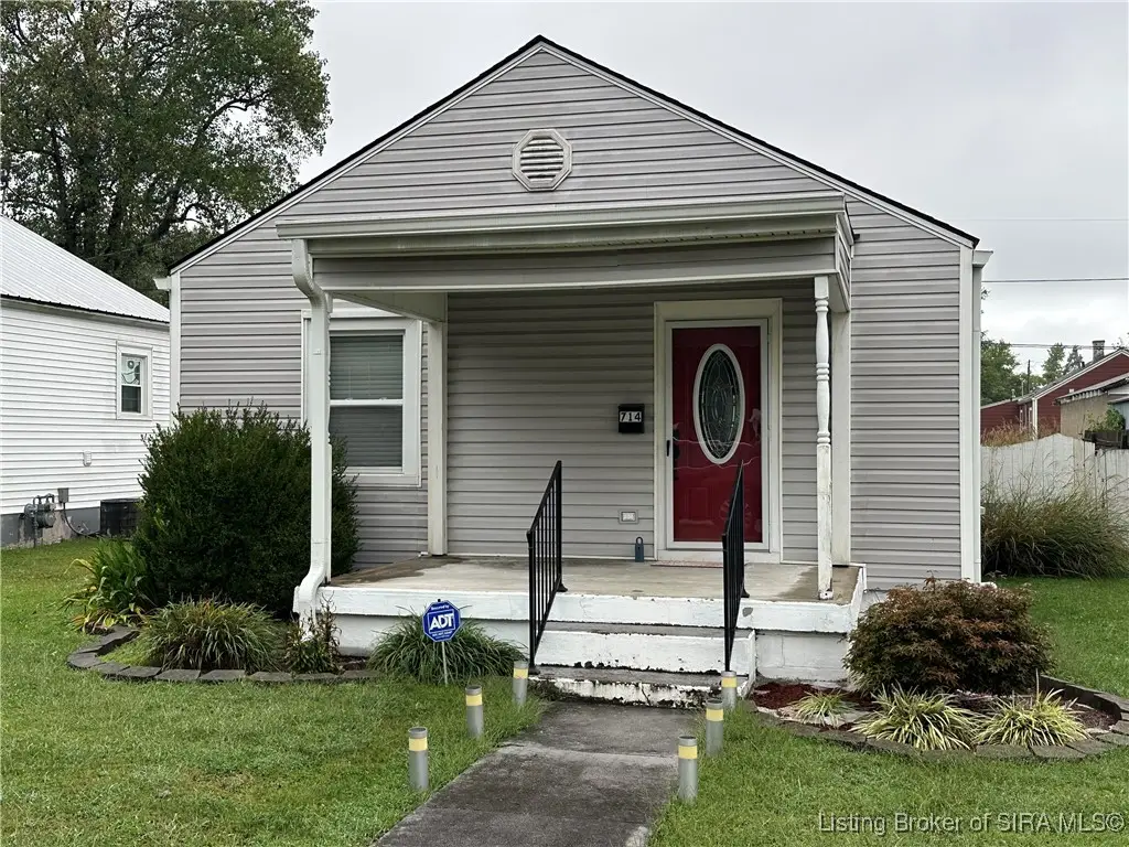 714 Lincoln Street, New Albany, IN 47150 - #1