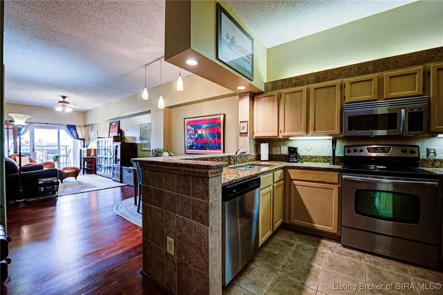 1 Riverpointe Plaza #314, Jeffersonville, IN 47130 - #2