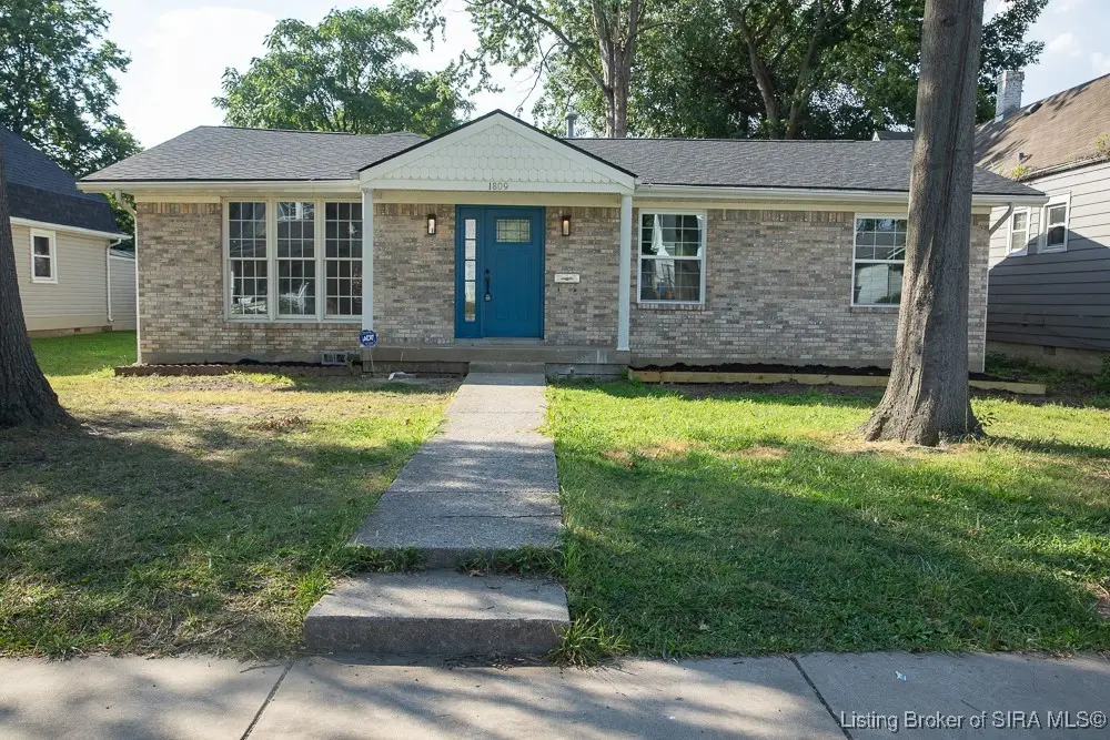 1809 E Oak Street, New Albany, IN 47150 - #1