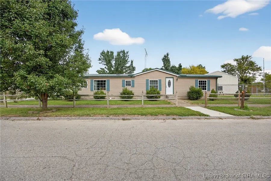 41 SE Mccammon Street, Sullivan, IN 47882 - #2