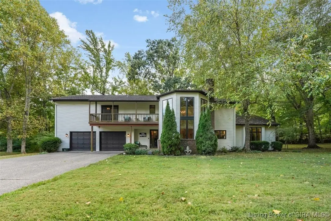 703 Braeview Drive, New Albany, IN 47150 - #1