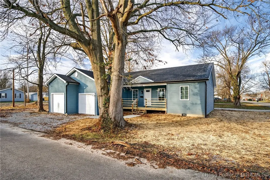 1114 N Pine Street, Scottsburg, IN 47170 - #1